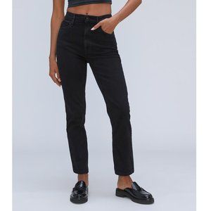 Everlane Original Cheeky Jeans in distressed black size 27